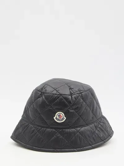 Moncler Quilted Bucket Hat In Black