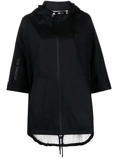 Moncler Single-breasted Hooded Coat In Black