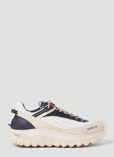 Moncler Trailgrip Low Top Sneakers In Cream