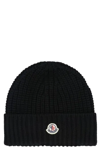 Moncler Wool Hat In Blue