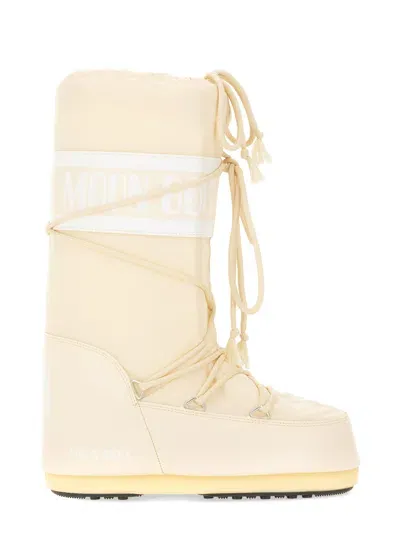 Moon Boot "icon" Boot In Ivory