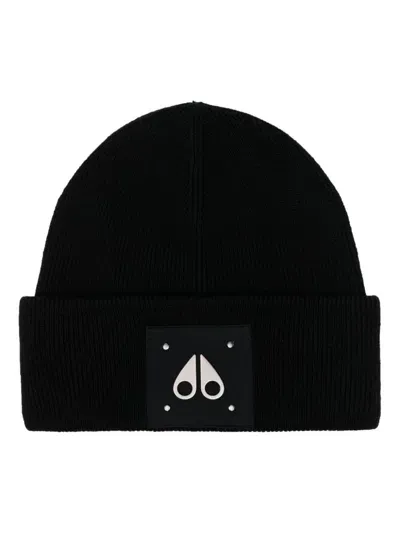 Moose Knuckles Logo-patch Wool Beanie In Black