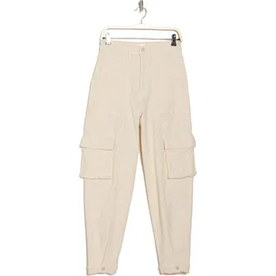 Mother The Curbside Cargo Flood Pants In Eggnog