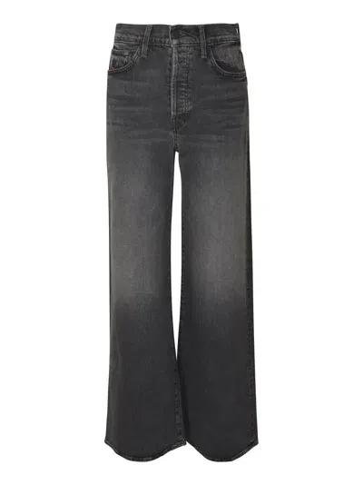 Mother The Ditcher Roller Sneak Jeans In Gray