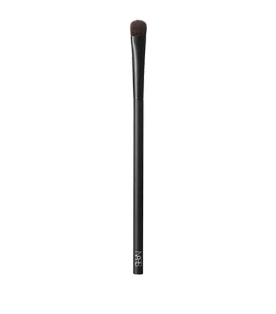 Nars #21 Small Eyeshadow Brush In White