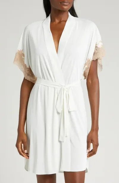 Natori Thalia Lace Appliqué Short Sleeve Robe In Ivory