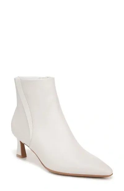 Naturalizer Deesha Pointed Toe Bootie In Warm White