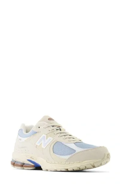 New Balance 2002r Sneaker In White