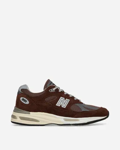 New Balance 991 Trainers In Brown