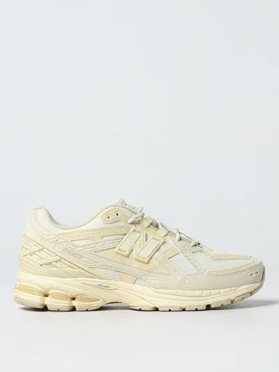 New Balance Sneakers  Men Color Beige