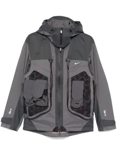 Nike Ispa Butterfly Jacket In Grey