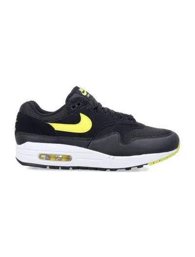 Nike Sneakers In Schwarz