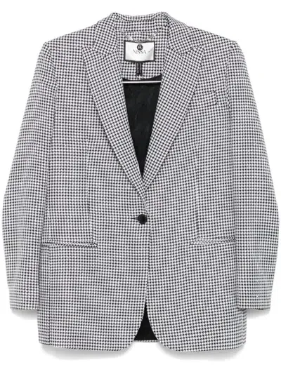 Nissa Houndstooth Single-breasted Blazer In 黑色