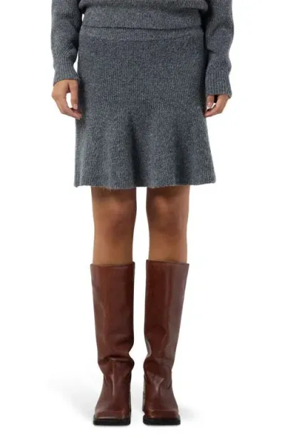 Noisy May Nola Rib Skirt In Medium Grey Melange