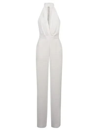 Nué Nue` Suit In White