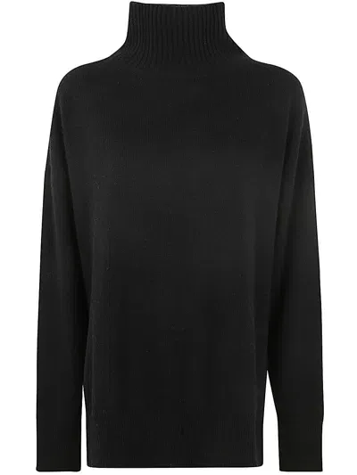 Nuur Long Sleeves Turtle Neck Sweater In Black