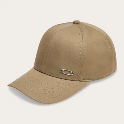 Oakley Essential Metal Cap 24.0 In Brown