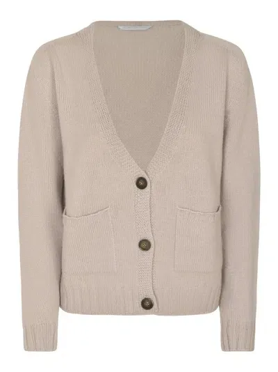 Oliver Lattughi Classic Knit Buttoned Cardigan In Beige