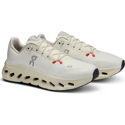 On Cloudtilt Running Shoe In White/beige