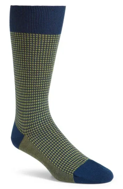 Pantherella Highbury Houndstooth Dress Socks In Dark Blue