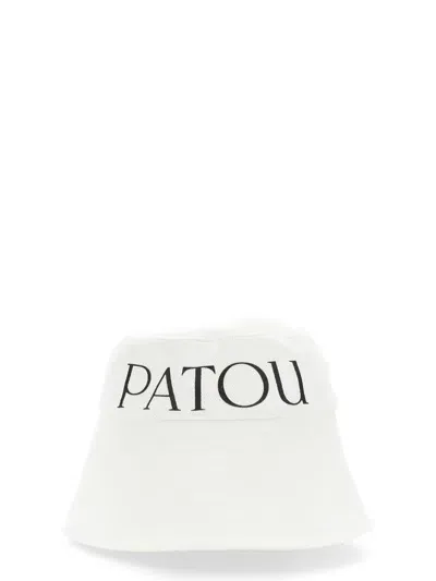 Patou Cappello Bucket In White