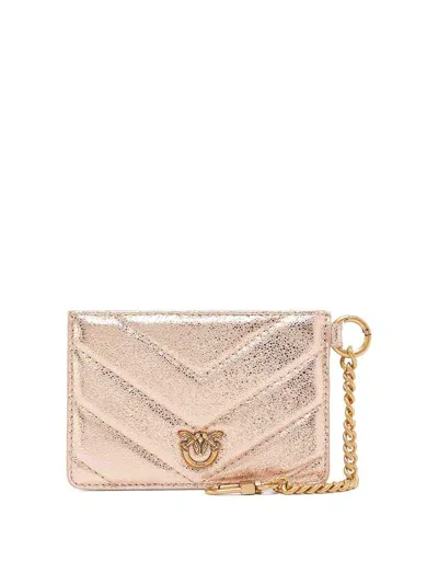 Pinko Chain Wrinkled Love Cardholder In Dorado