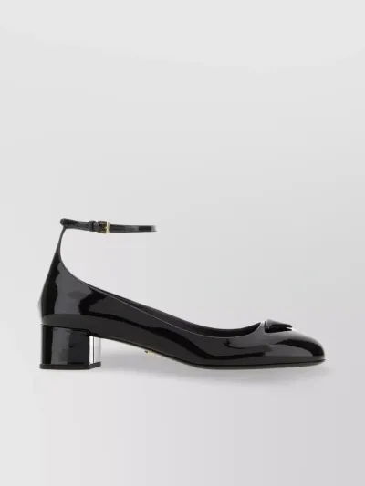 Prada Patent Leather Pumps In Black