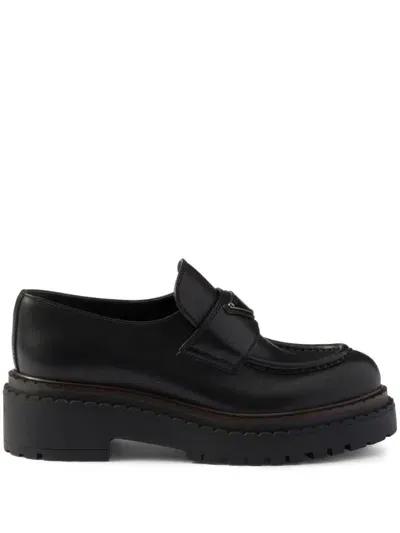 Prada Leather Loafers In Schwarz