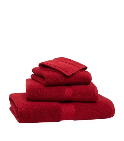 Ralph Lauren Avenue Hand Towel In Red