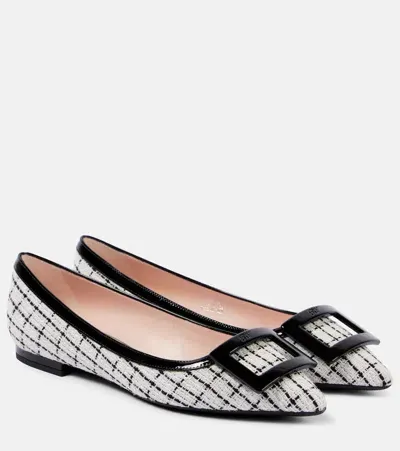 Roger Vivier Gommettine Patent Leather-trimmed Tweed Flats In Black,white