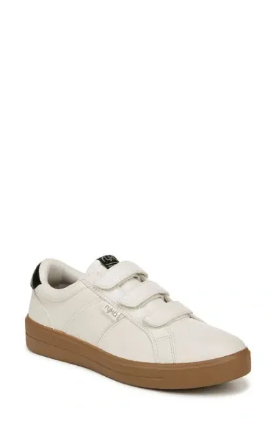 Ryka Rykä Viv 2 Classic Low Top Sneaker In White/black