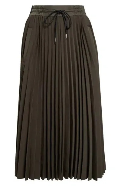 Sacai Pleated Drawstring Midi Skirt In Grün