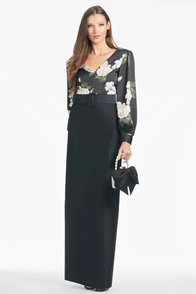 Sachin & Babi Schylor Gown In Obsideon Blooms Black