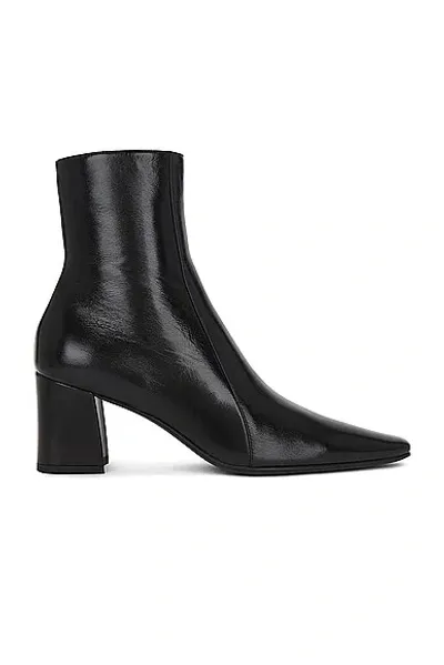 Saint Laurent Rainer Zipped Bootie In Noir