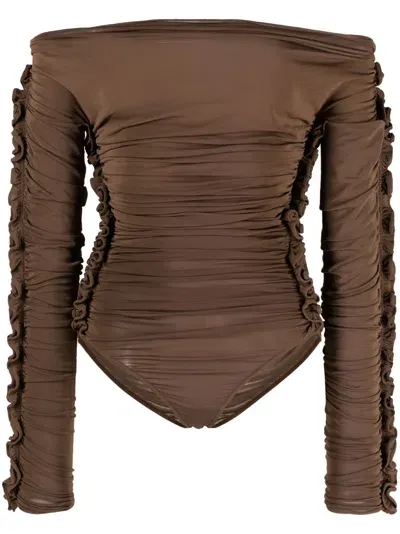 Saint Laurent Ruched Off-shoulder Bodysuit In Terre