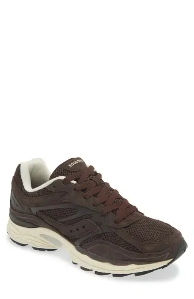 Saucony Progrid Omni 9 Running Shoe In Coffee/cream