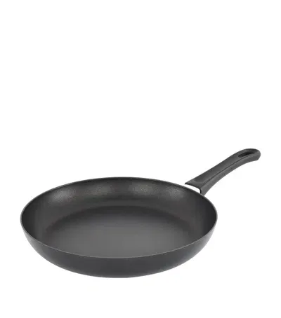 Scanpan Classic Frying Pan In Black