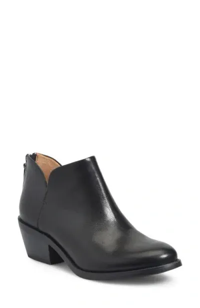 Söfft Angelica Water Resistant Bootie In Black