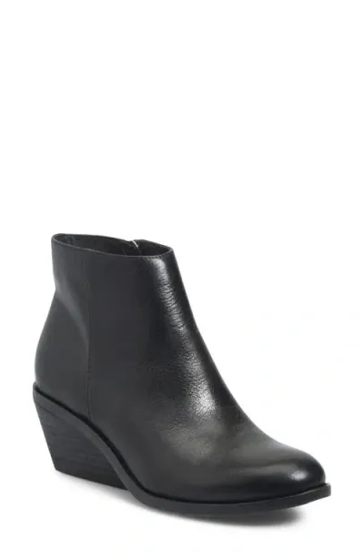 Söfft Nina Wedge Bootie In Black