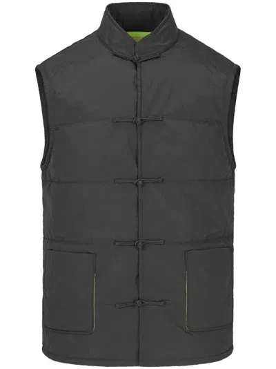 Shanghai Tang Quilted Buttoned Vest In Black