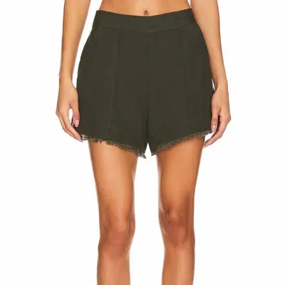 Simkhai Dax Fringe-trim Shorts In Green