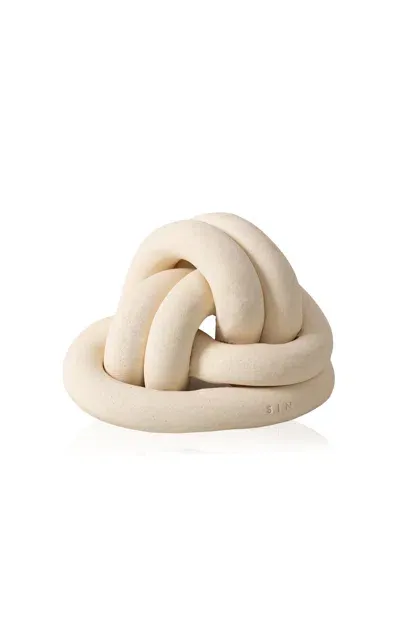 Sin Xl Ceramic Fist Knot In White