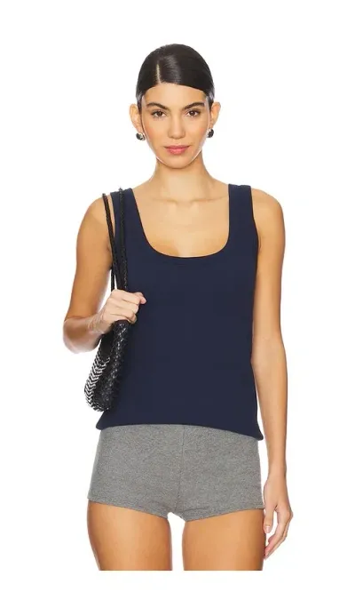 Sold Out Nyc The Scoop It Up Tank In Navy