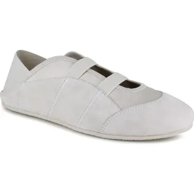 Splendid Jena Suede & Satin Flat In White Sand