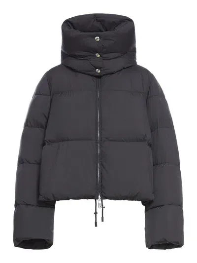 Sportmax Black Waterproof Technical Fabric Down Jacket In Grey