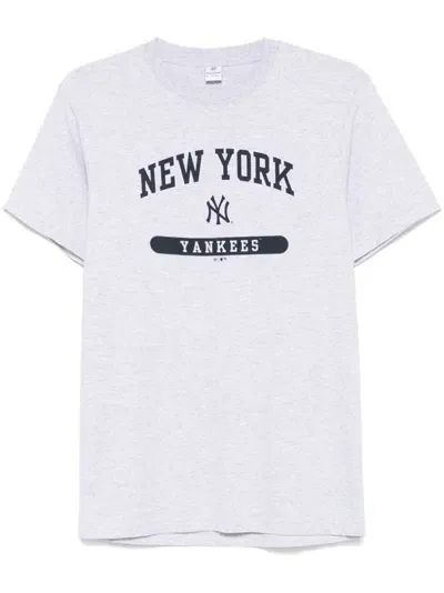 Sporty And Rich League T-shirt In Heather Grey