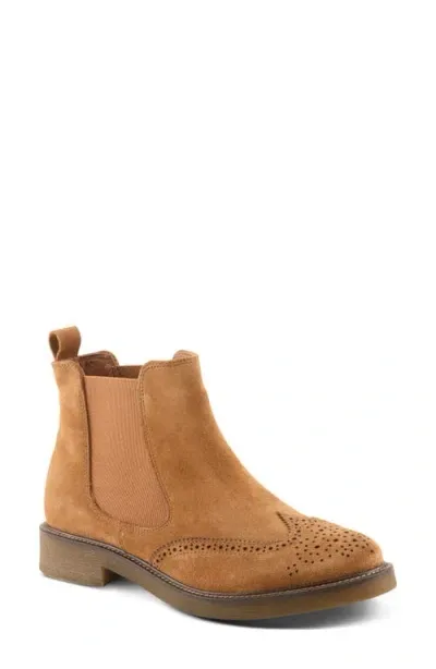 Spring Step Tenny Wingtip Chelsea Boot In Tan Suede