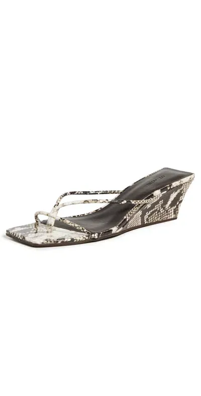 St Agni Minimal Low Wedges Python