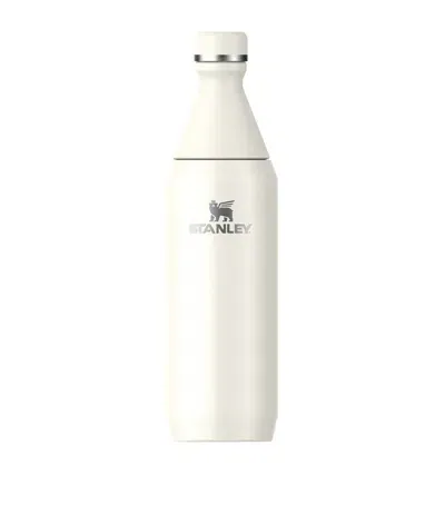 Stanley All Day Slim Bottle In Neutral