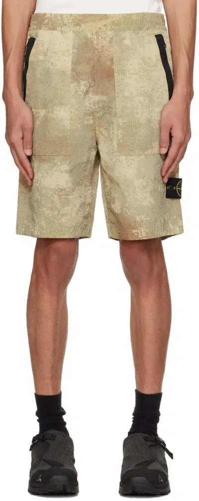 Stone Island Green Camouflage Shorts In V0091 Natural Beige